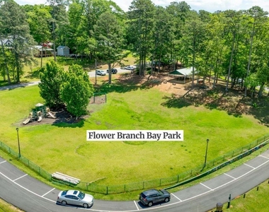 6604 Splashwater Drive - Photo Thumbnail 31