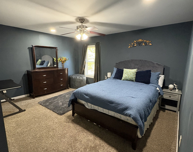 180 Village Green Court Sw - Photo Thumbnail 13