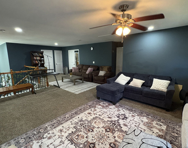 180 Village Green Court Sw - Photo Thumbnail 8