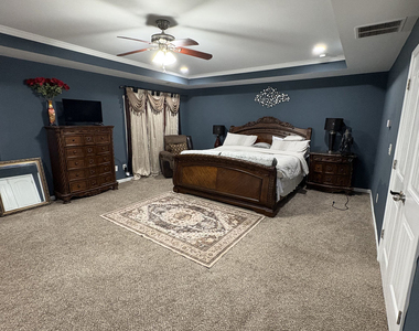 180 Village Green Court Sw - Photo Thumbnail 17