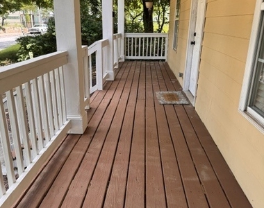 1142 Windsor Street Sw - Photo Thumbnail 13