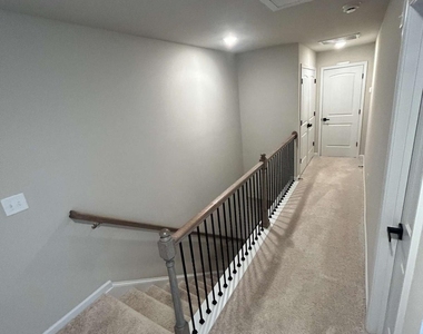 287 Turtle Creek Drive - Photo Thumbnail 21