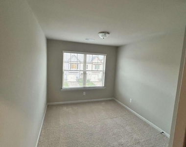 287 Turtle Creek Drive - Photo Thumbnail 16