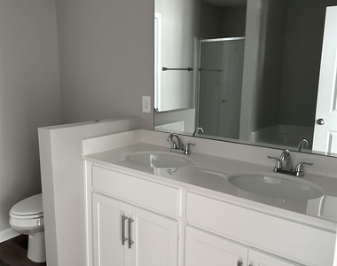 531 Maggie Lane - Photo Thumbnail 10