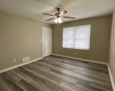 338 Whitehead Road - Photo Thumbnail 2