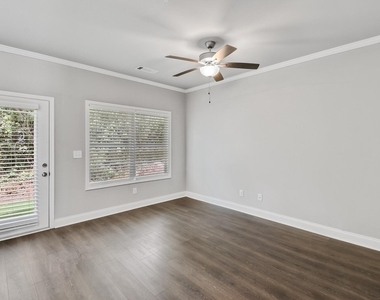 15 Sprayberry Road - Photo Thumbnail 6