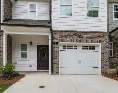 15 Sprayberry Road - Photo Thumbnail 8