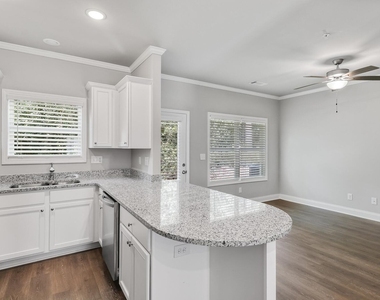 15 Sprayberry Road - Photo Thumbnail 10