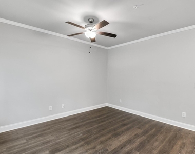 15 Sprayberry Road - Photo Thumbnail 13