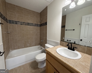 109 Tamara Court - Photo Thumbnail 8