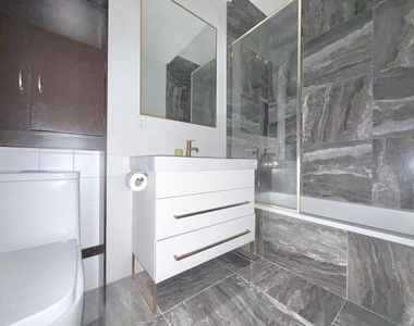 1052 Dean Street - Photo Thumbnail 4