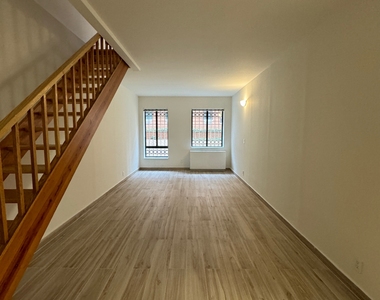 West 53rd Street - Photo Thumbnail 2