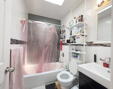 28 Troutman Street - Photo Thumbnail 9