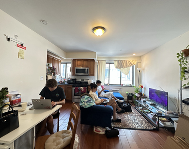 28 Troutman Street - Photo Thumbnail 3