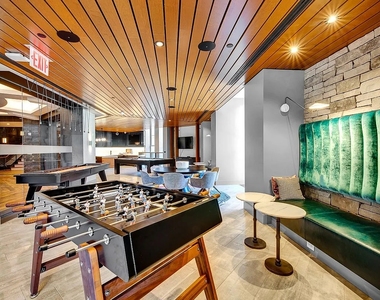 888 Main Street - Photo Thumbnail 9