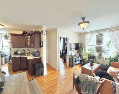 244 Roebling Street - Photo Thumbnail 1