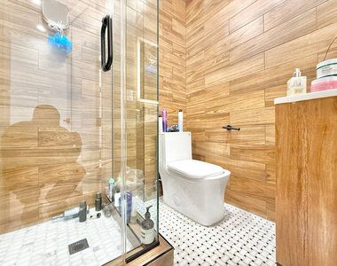 217 South 4th Street - Photo Thumbnail 8