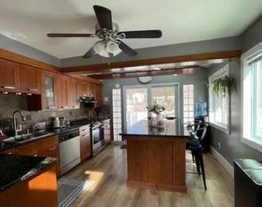 5 Wagonwheel Rd - Photo Thumbnail 1