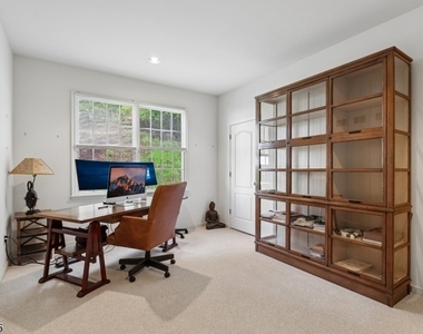 8 Pring Ct - Photo Thumbnail 15