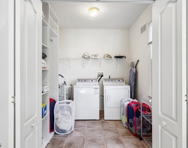 8 Pring Ct - Photo Thumbnail 27