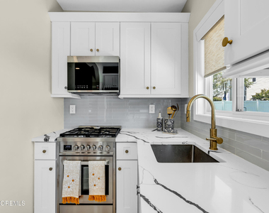 101 4th Avenue - Photo Thumbnail 8