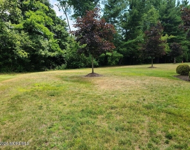 215 Clubhouse Drive - Photo Thumbnail 24