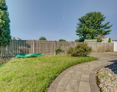187 Kentucky Way - Photo Thumbnail 24