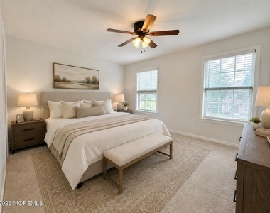 207 Lindsey Court - Photo Thumbnail 9
