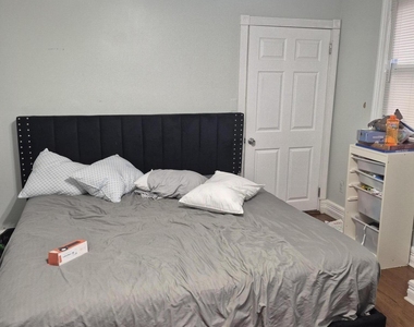 366 Lake Avenue - Photo Thumbnail 4