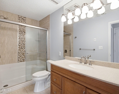 702 Carnation Drive - Photo Thumbnail 14