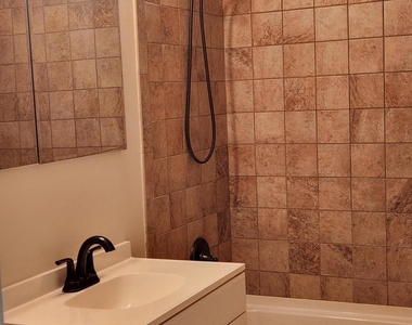 94 Stonehurst Boulevard - Photo Thumbnail 7