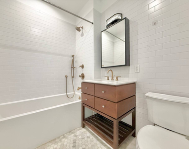 212 North 4th Street - Photo Thumbnail 9