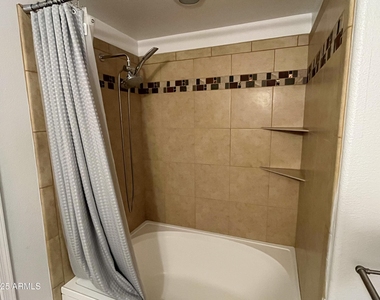 15095 N Thompson Peak Parkway - Photo Thumbnail 9