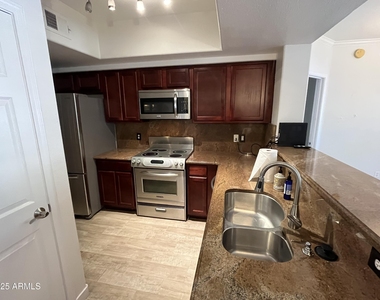 15095 N Thompson Peak Parkway - Photo Thumbnail 4