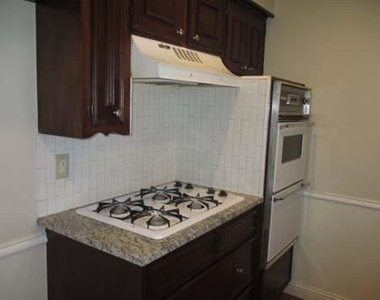 2905 Linda Drive - Photo Thumbnail 6