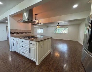3573 Ridgebriar Drive - Photo Thumbnail 30