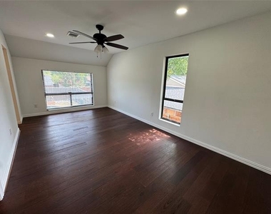 3573 Ridgebriar Drive - Photo Thumbnail 23