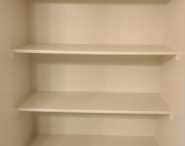 3703 N 298th Drive - Photo Thumbnail 13