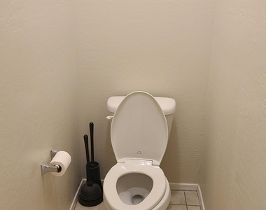 3703 N 298th Drive - Photo Thumbnail 14