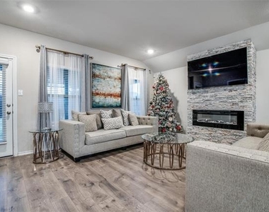 1829 Strongbark Drive - Photo Thumbnail 1