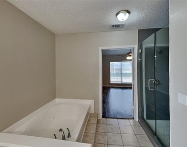 3914 18th Street - Photo Thumbnail 10