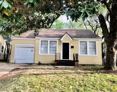 204 Boulevard Street - Photo Thumbnail 1