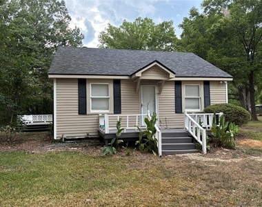 1213 Palmetto Road - Photo Thumbnail 1