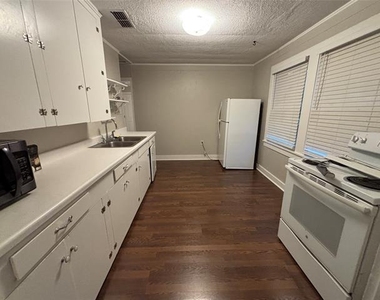1213 Palmetto Road - Photo Thumbnail 3