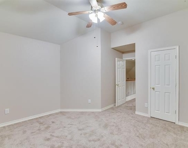 7700 Buccaneer Circle - Photo Thumbnail 28