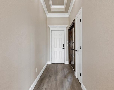 455 Chisholm Trail - Photo Thumbnail 2