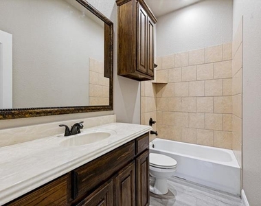 455 Chisholm Trail - Photo Thumbnail 19
