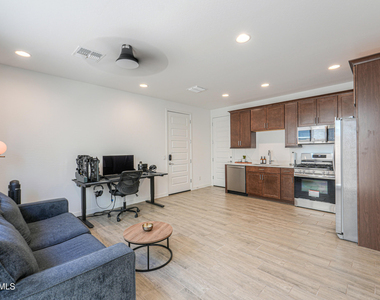 29412 N 31st Lane - Photo Thumbnail 30