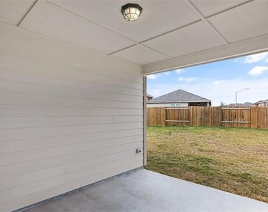 6041 Spring Ranch Drive - Photo Thumbnail 21