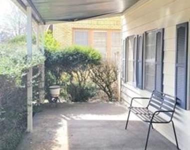 1403 S Donnybrook Avenue - Photo Thumbnail 1